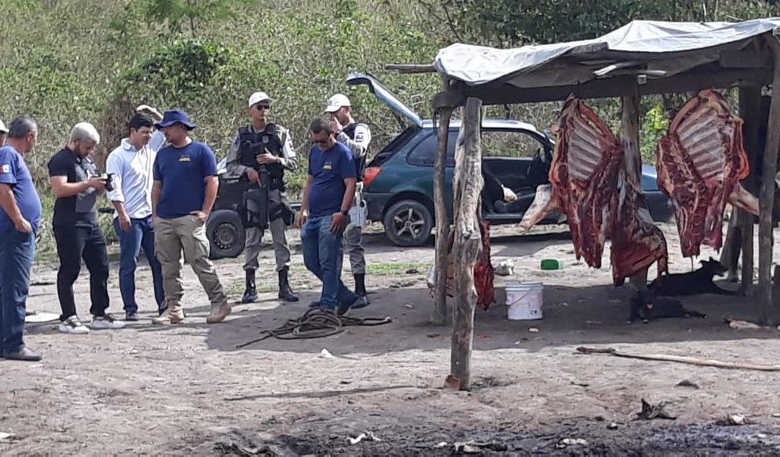 Matadouro clandestino é interditado na zona rural de Atalaia