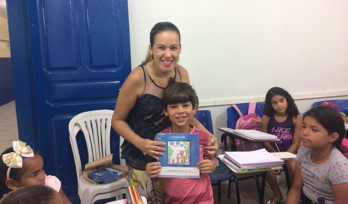Estudantes da Rede Pública Municipal de Teotônio Vilela fazem Publicações de Livros