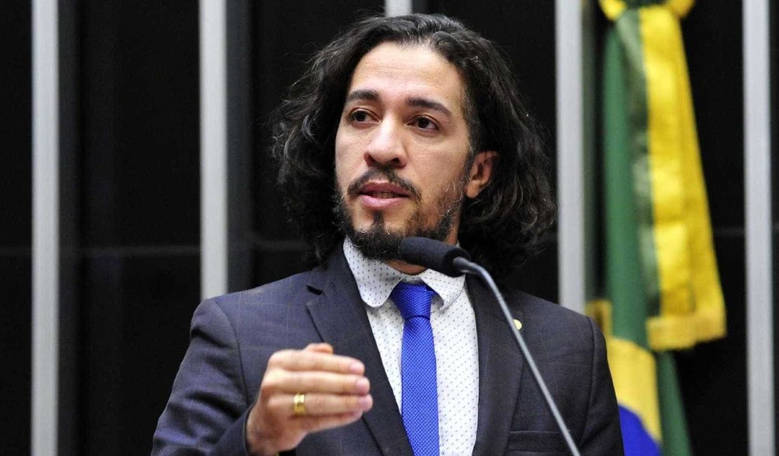 Jean Wyllys diz que recusou asilo político da França e quer ficar na Alemanha