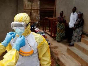 OMS alerta países da África após surtos e mortes por ebola
