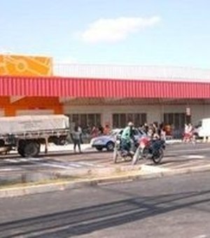 Walmart estuda fechar lojas no Brasil
