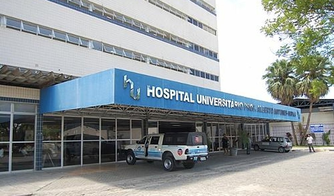 Hospital Universitário realiza sessões de filmes para pacientes