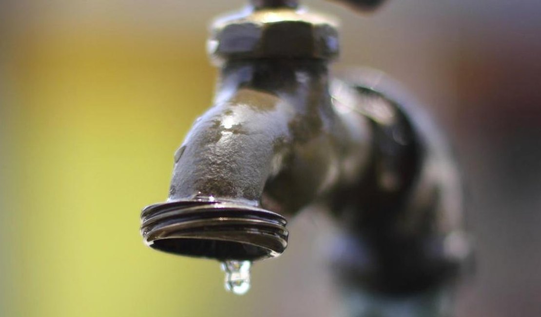 Bairros de Arapiraca e cidades do Agreste estão sem abastecimento de água