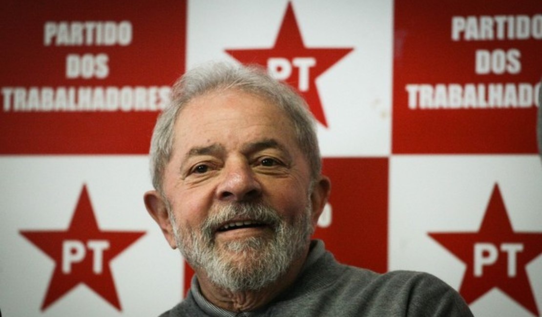 Fachin mantém julgamento no TRF4 de recurso de Lula no caso do sítio