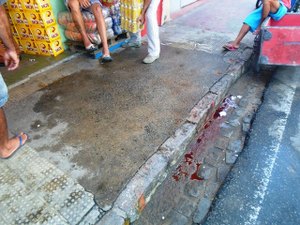 Homem morre ao ser esfaqueado no centro de Arapiraca