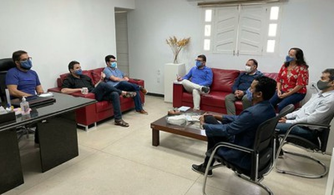Uneal, Ufal e Ifal fazem parceria para incentivar produção de própolis do interior de AL