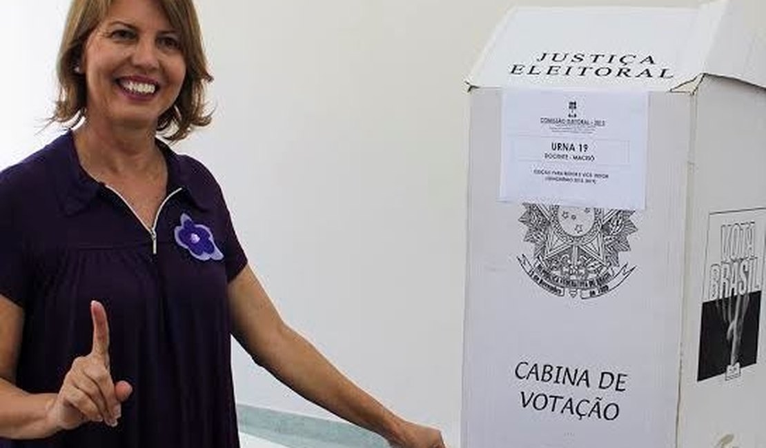 Entidades pedem prisão de reitora e gestores da Ufal