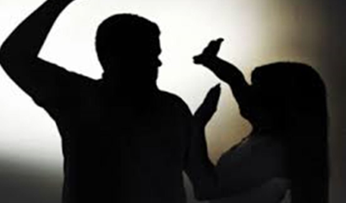 Homem é preso em flagrante por agredir esposa em Taquarana