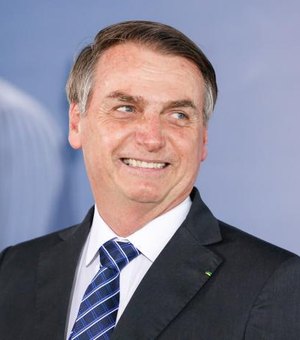 'Se Bolsonaro acha que o Brasil está sob ataque terrorista, o que ele está fazendo fora do país?', questiona Greenpeace