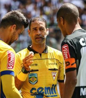 Trio de arbitragem mineiro comandará ASA e Paraná pela Copa do Brasil
