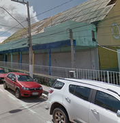 Criminoso invade consultório médico em Arapiraca e ameaça vítimas com arma de fogo
