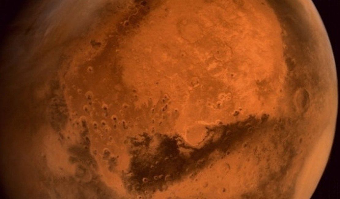 Marte vai parecer maior hoje; planeta estará a menor distância em 11 anos