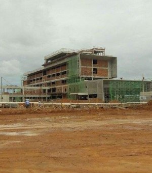 Governo projeta entregar Hospital Metropolitano ainda este ano