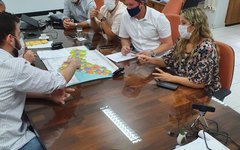 O deputado federal Marx Beltrão (PSD) participou na manhã desta segunda-feira (27) de uma reunião com o reitor da Universidade Federal de Alagoas (Ufal) Josealdo Tonholo e sua equipe de gestão