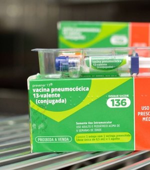 Alagoas inicia vacinação de pessoas com comorbidades contra pneumonia