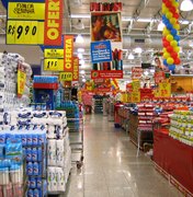 Procon fiscaliza adequação da lei de precificação em supermercados de Maceió
