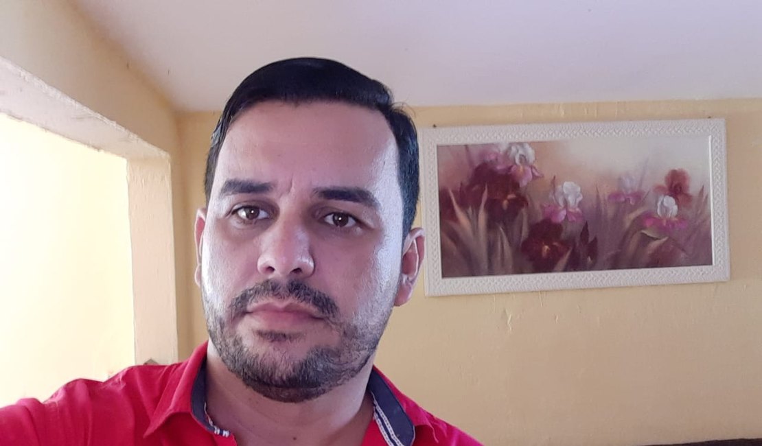 Diretor do Sinteal pede afastamento para disputar Câmara em Limoeiro de Anadia