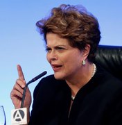 Ex-presidente Dilma deixa hospital e exames nada registraram, informa assessoria