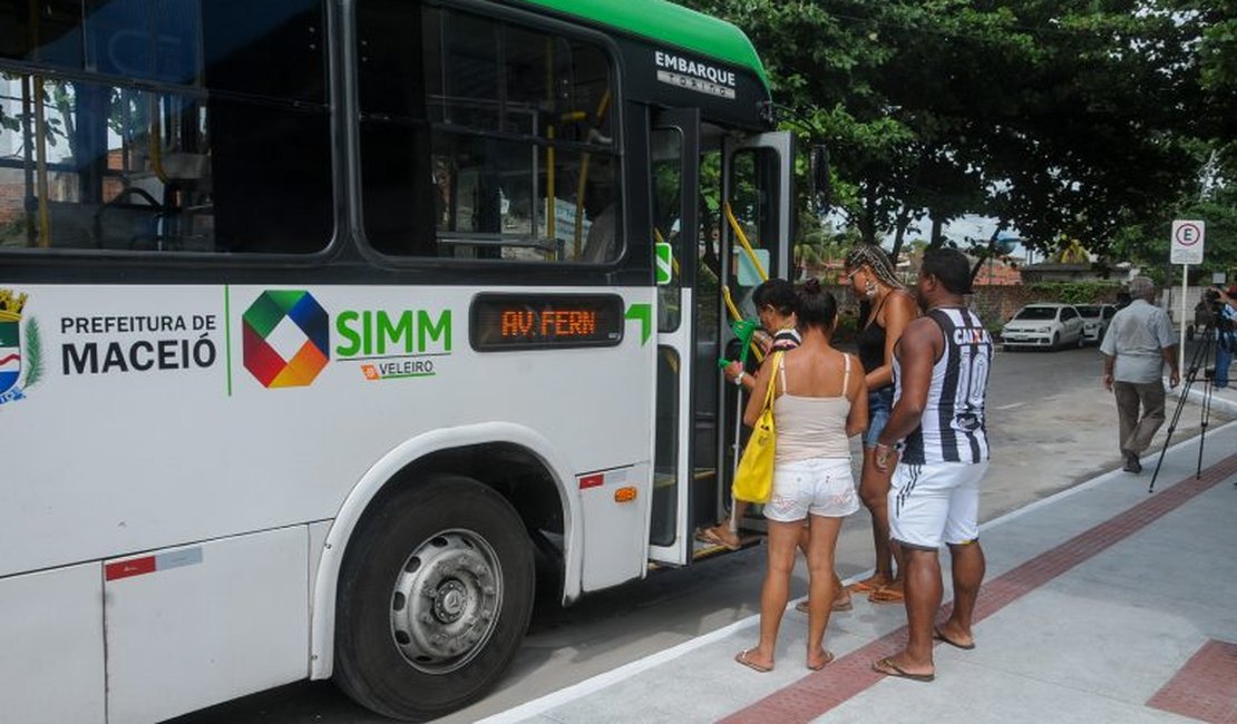 Ônibus em Maceió voltam a circular com 100% da frota nessa segunda (28)