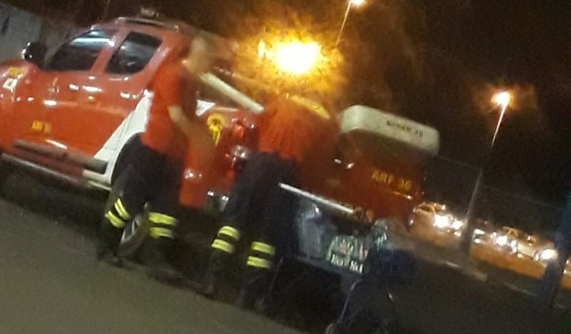 Bombeiros do DF apuram denúncia de transporte de cerveja em carro da corporação