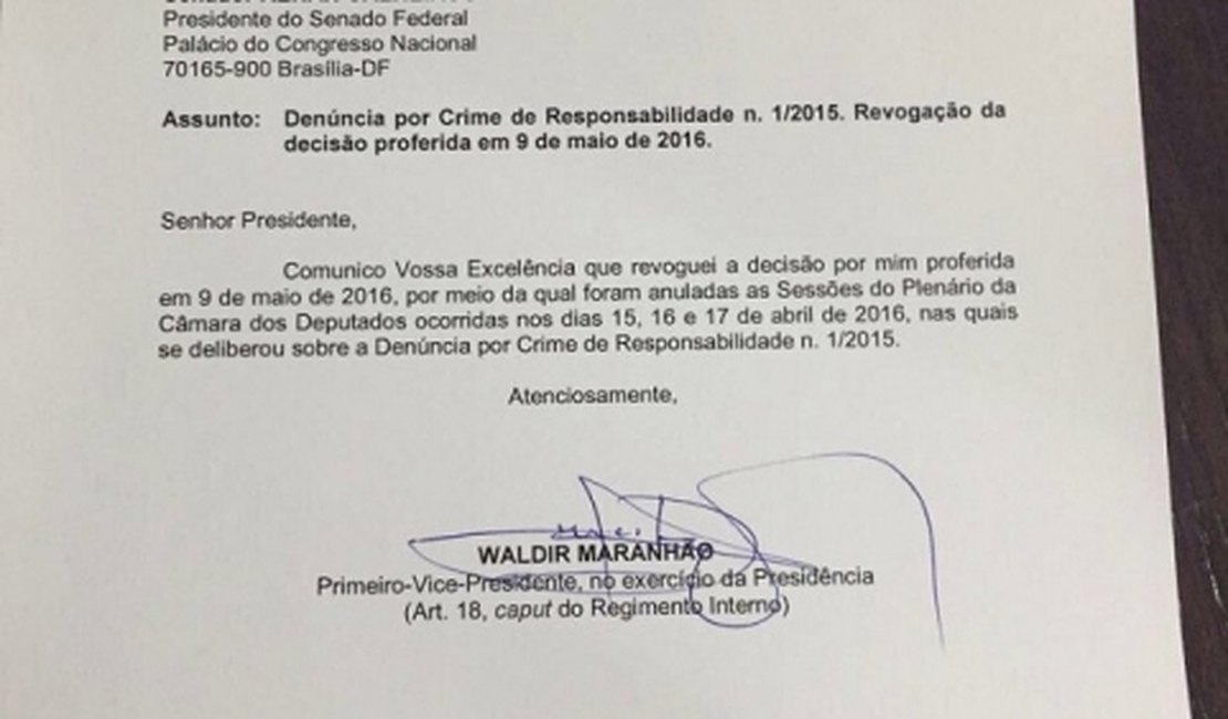 Maranhão decide revogar decisão que anulou sessão do impeachment