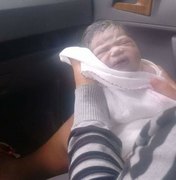 Mulher grávida dá à luz dentro de carro a caminho do hospital 