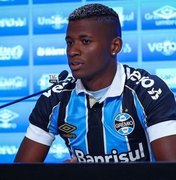 Grêmio desiste de Orejuela e Cruzeiro terá de buscar outro comprador para o lateral-direito