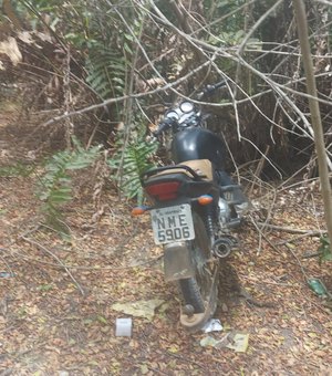 Rádio Patrulha recupera motocicleta roubada em Arapiraca