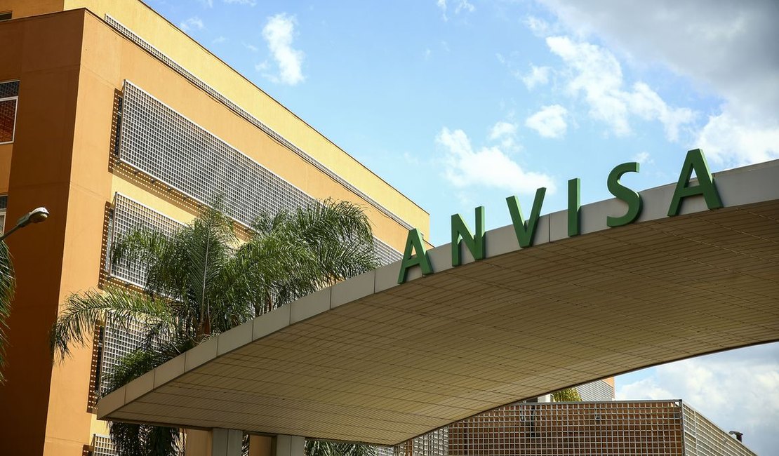 Exportação de oxigênio e vacinas necessitará de aprovação da Anvisa