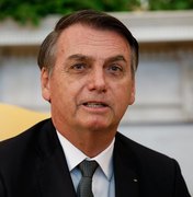 Bolsonaro diz que vive em 'meio repugnante' e não mudará