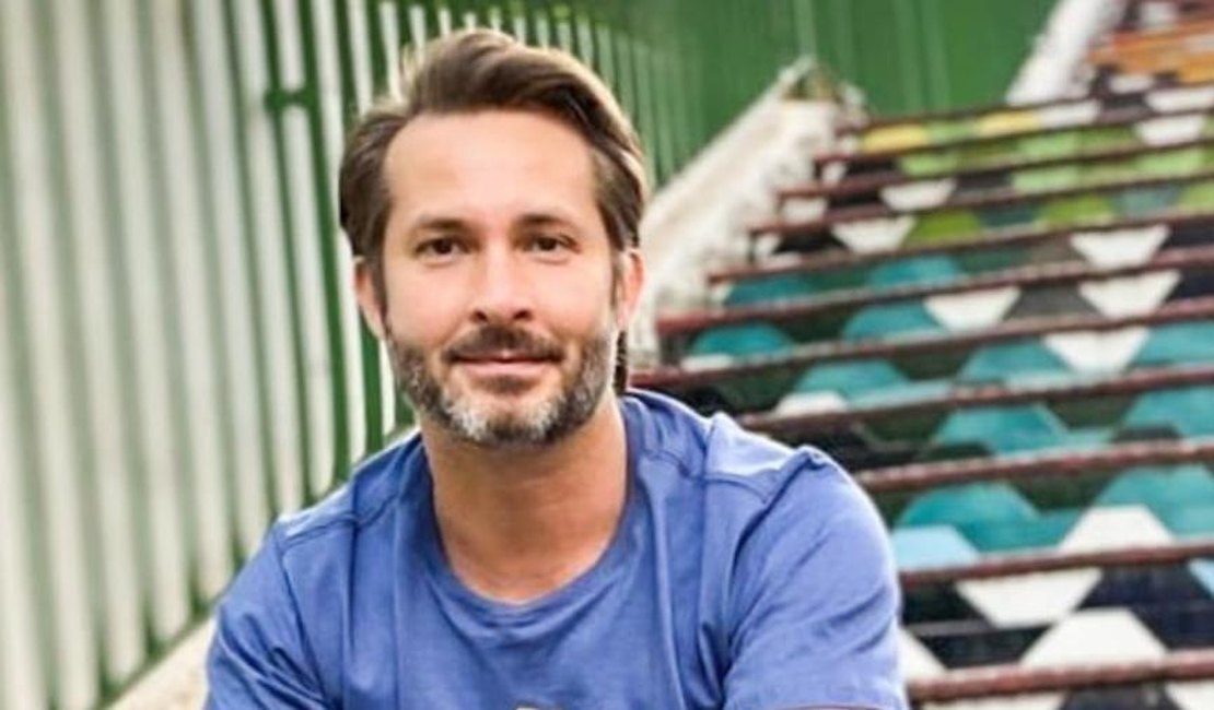 Ex-galã de 'Carrossel' Gustavo Wabner diz que temeu ser morto por ser gay