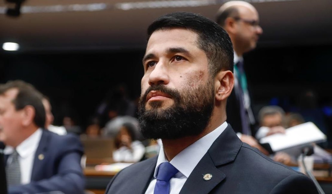 Deputado Delegado Fabio Costa convocará Ministro da Justiça para esclarecimento após fuga de detentos em presídio federal