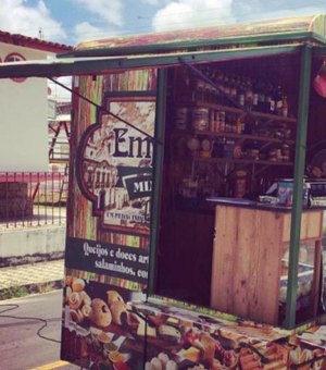 Empresa de food truck oferta vaga de trabalho em Penedo