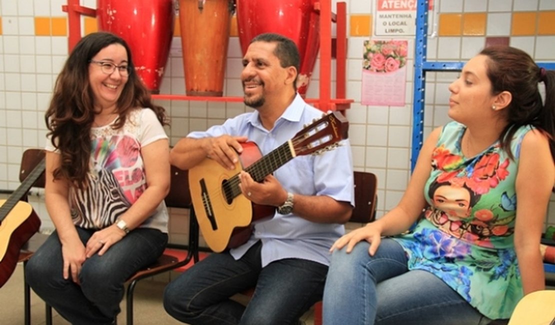 Centro de Arte e Mediações Culturais abre inscrições para cursos de violão