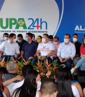 Renan e Ayres inauguram UPA e anunciam entrega do Hospital da Criança