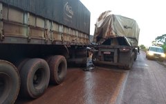 Acidente envolveu três carretas no estado do Pará 