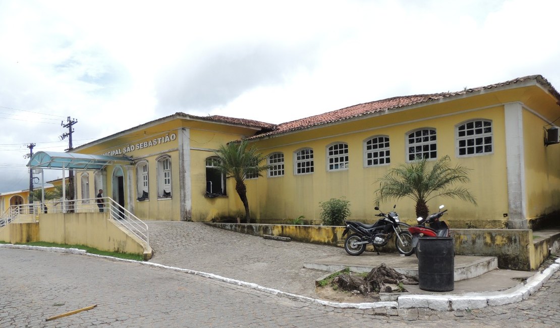Mulher esfaqueia marido após discussão em Porto Calvo