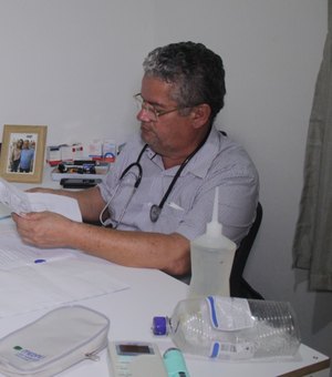 Lauro Fonseca inaugura clínica popular e comemora aniversário ao lado dos canoenses
