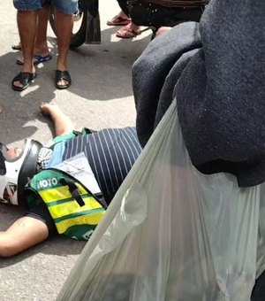 Morre mototaxista após ser baleado na Praça das Cacimbas em Arapiraca