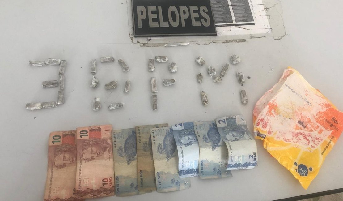 Homem é preso pela PM por tráfico de drogas em Arapiraca