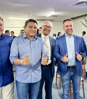 Paulo Dantas e Júlio Cezar anunciam investimentos em água e esgotamento sanitário de Palmeira