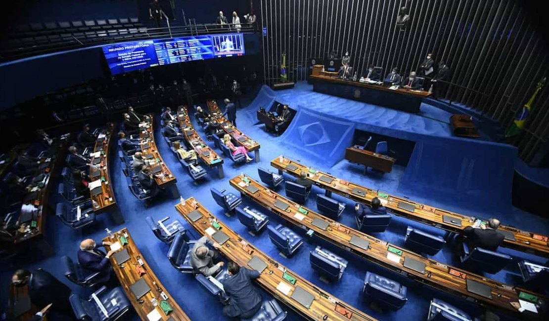 Senado aprova em 1º turno PEC que permite volta do auxílio emergencial
