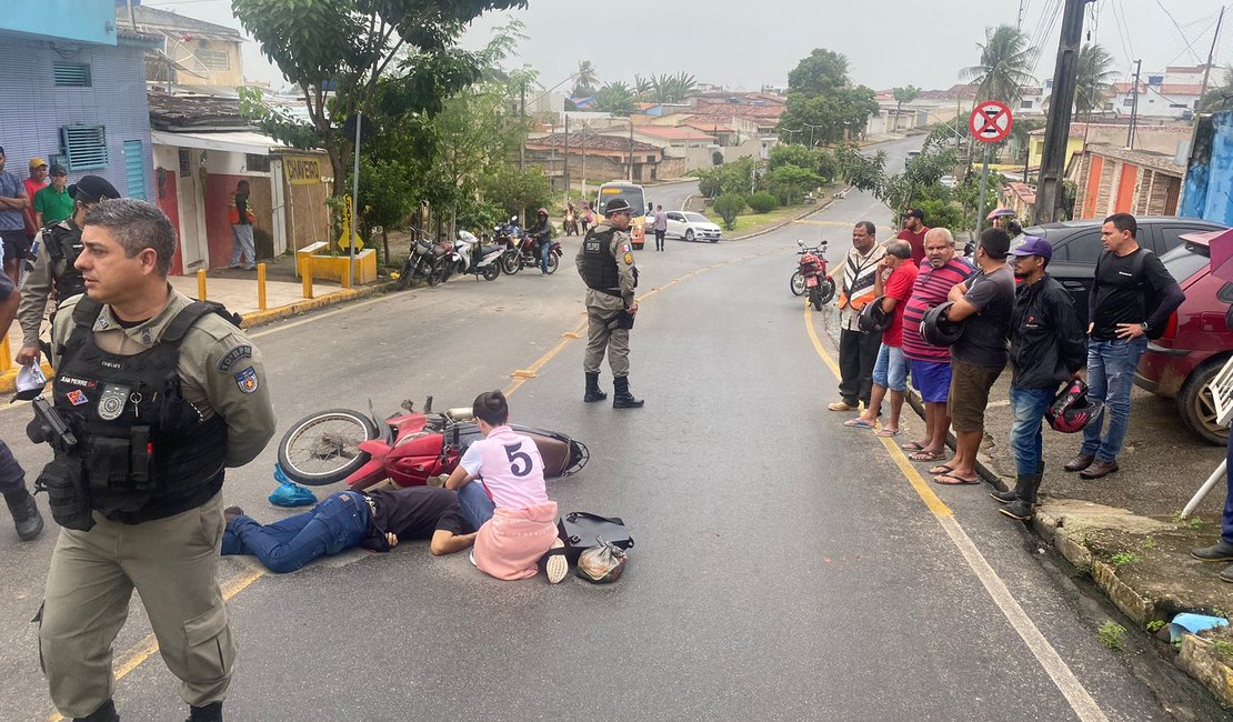 Motociclista sofre tentativa de homicídio na tarde desta quarta (28)  no Bairro Juca Sampaio