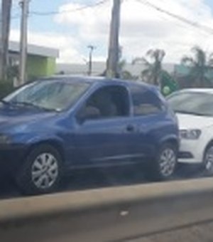 [Vídeo] Dois engavetamentos de veículos são registrados na AL-220 em Arapiraca