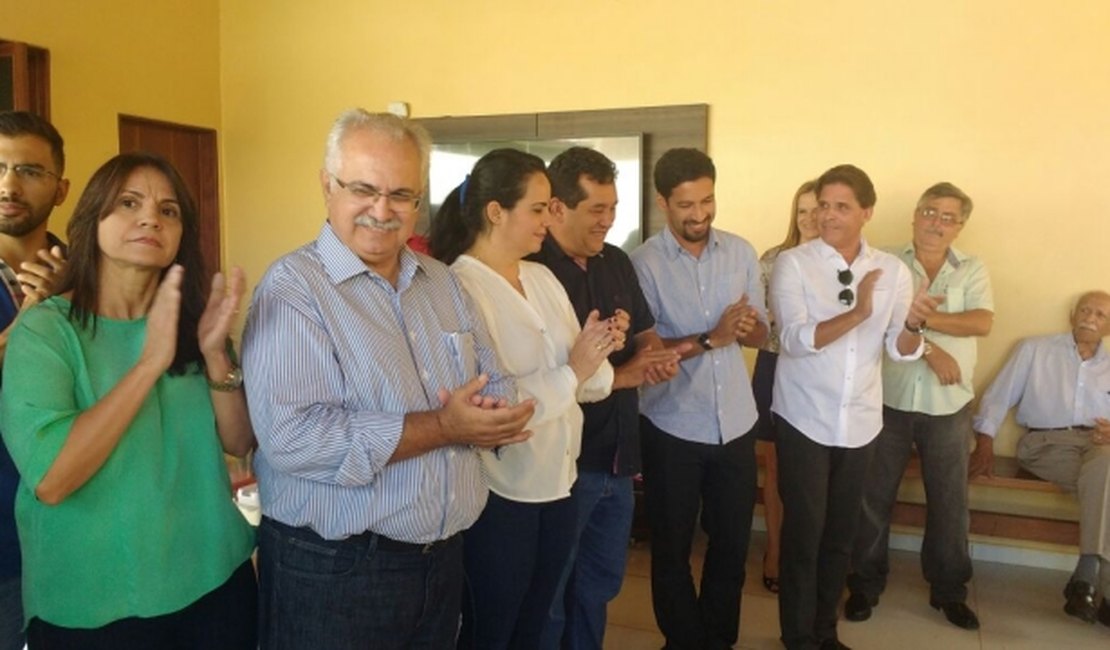 Rogério e Fabiana Pessoa oficializam pré-candidaturas em Arapiraca