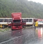 Dois acidentes são registrados na BR 101 em São Miguel