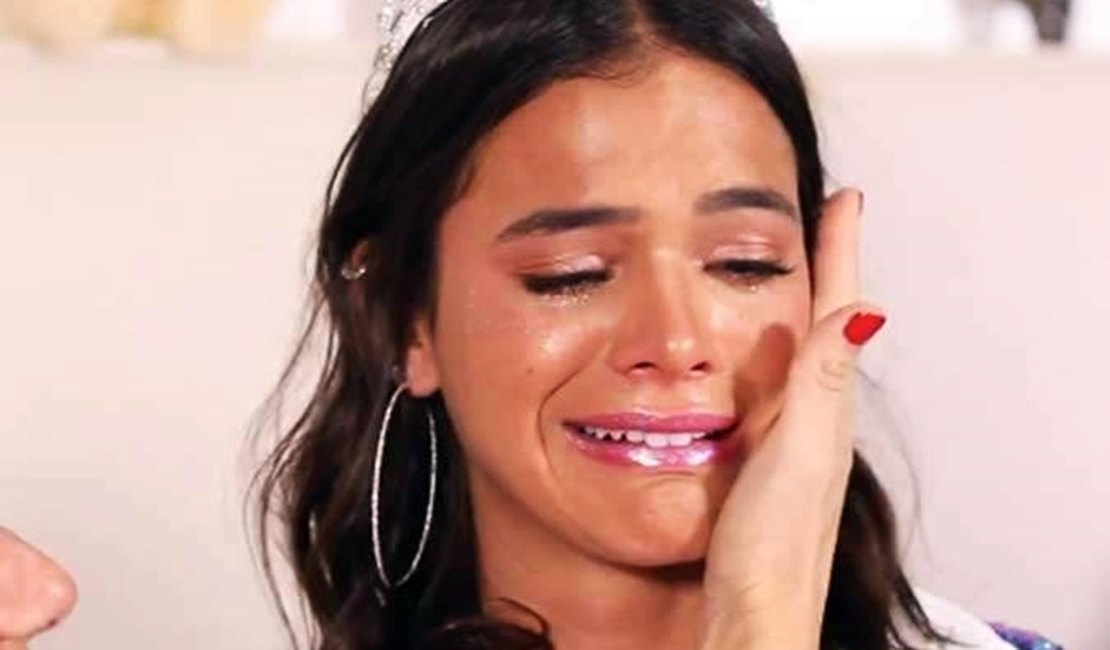 Amigo de Bruna Marquezine é espancado por eleitores de Bolsonaro e atriz se revolta