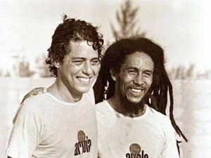 Futebol, conversão cristã e mais 5 fatos sobre a vida de Bob Marley