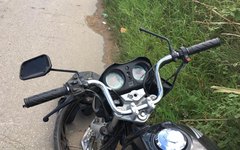 [vídeo] Após susto motociclista freia bruscamente e provoca acidente, em Arapiraca.