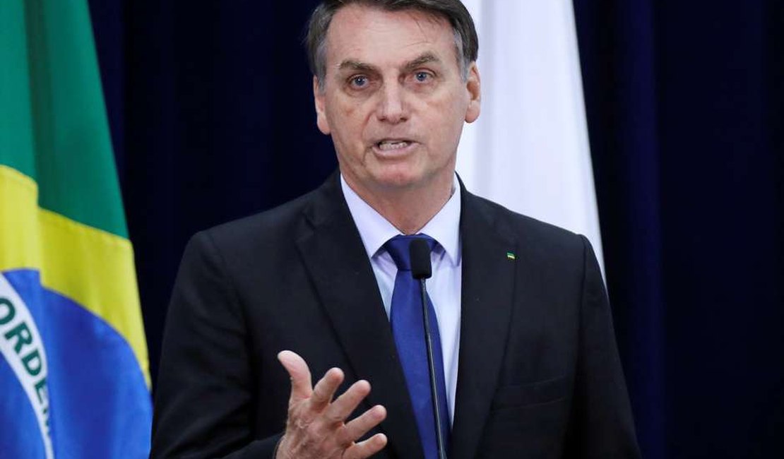 Bolsonaro discute pedido de prestação de contas ao PSL